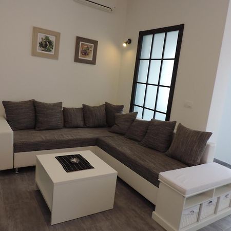 Apartments Lori Biograd Na Moru Exterior foto