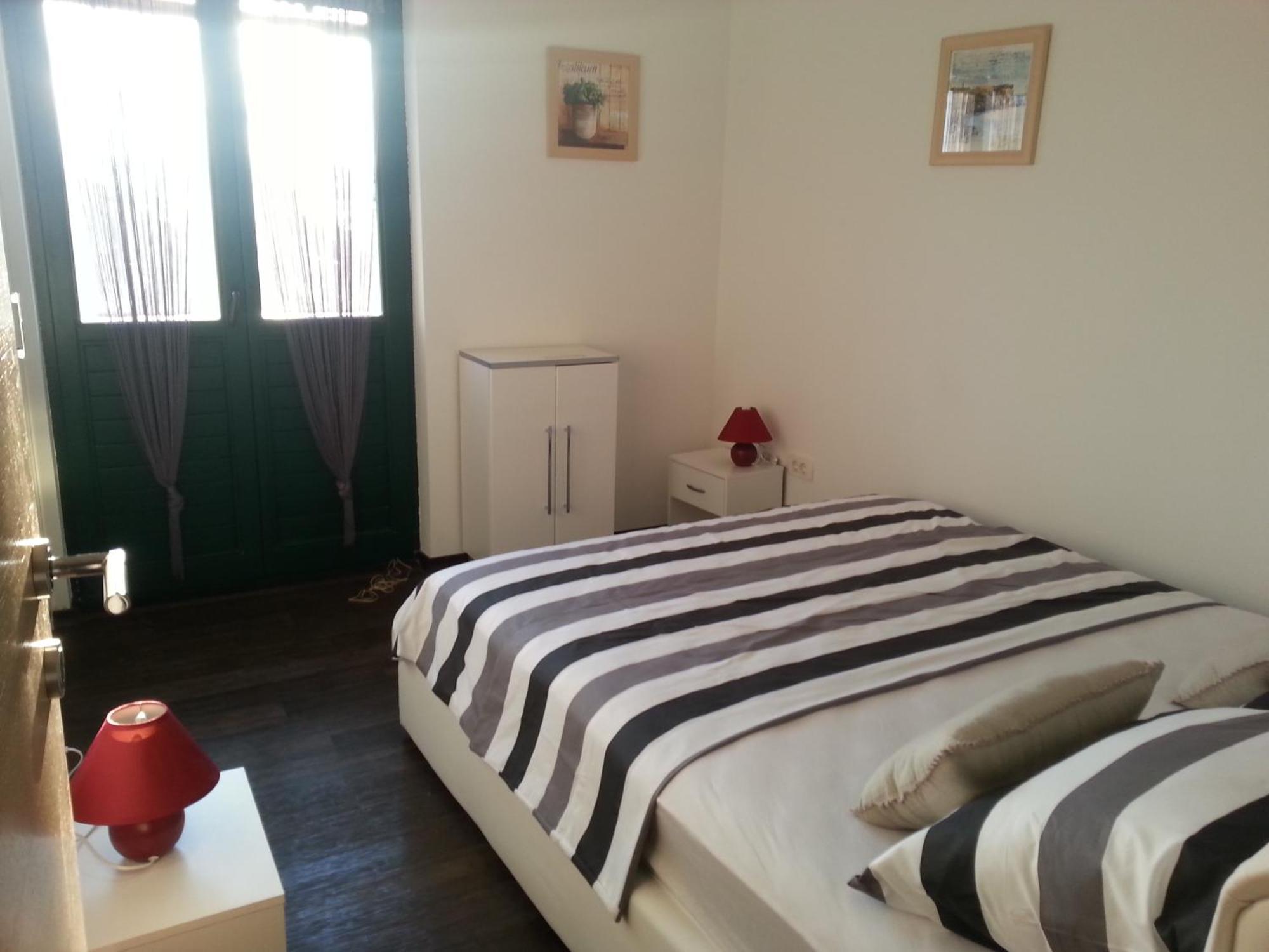 Apartments Lori Biograd Na Moru Habitación foto